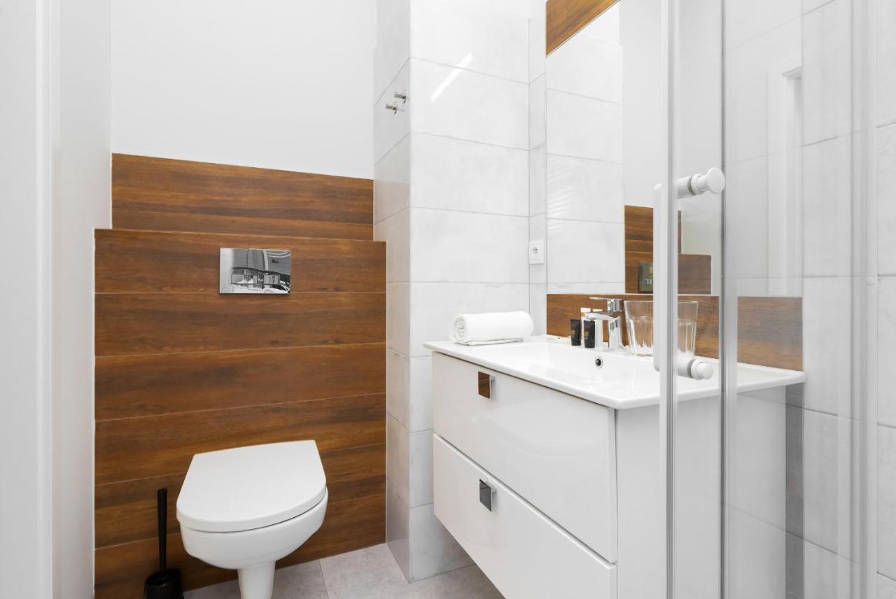 Warsaw Prymasa Tysiaclecia Business Centre By Noclegi Renters Esterno foto